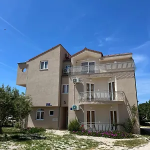 Saldi Apartment